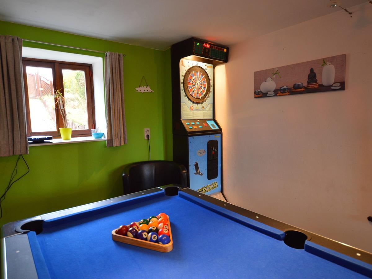 Charming Farmhouse In Waimes With Pool エクステリア 写真