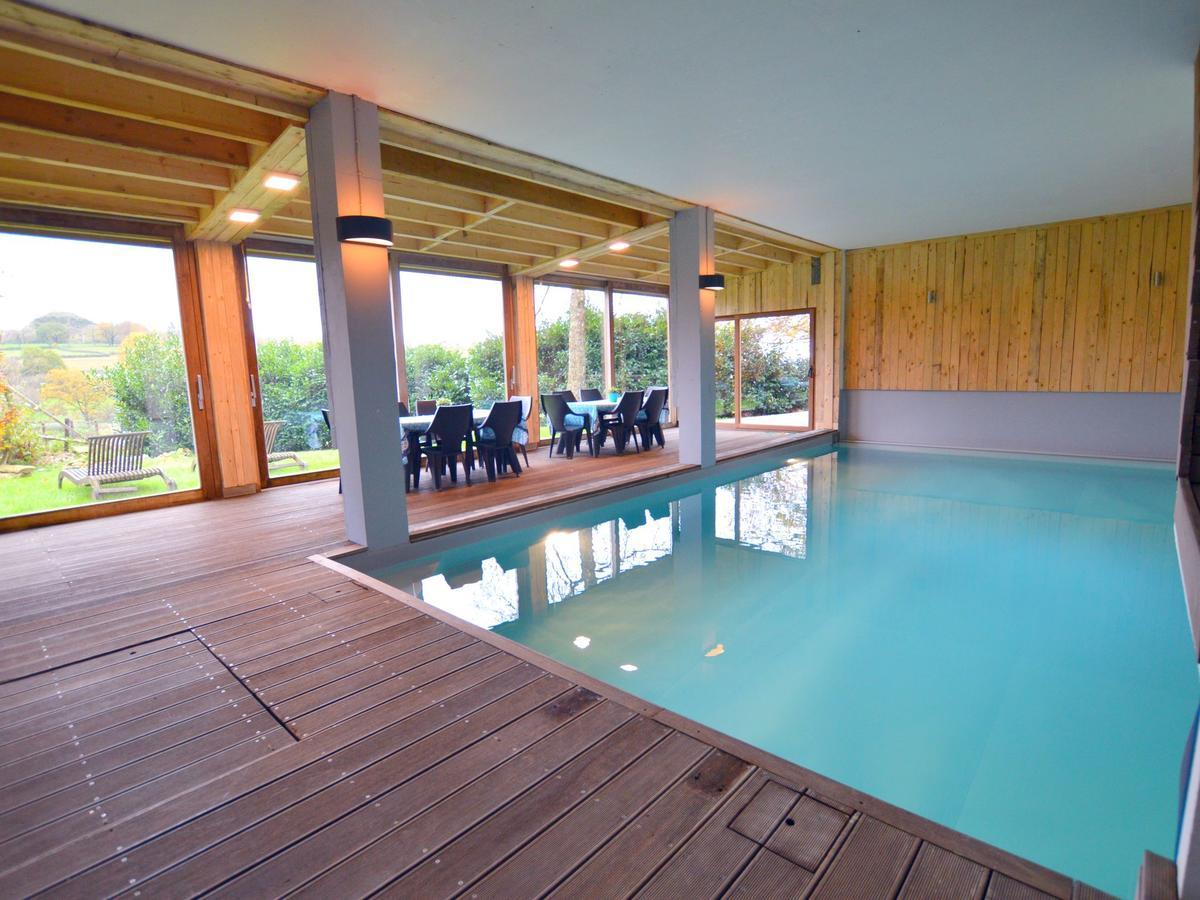 Charming Farmhouse In Waimes With Pool エクステリア 写真